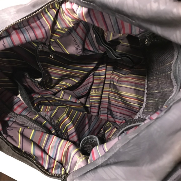 Lululemon bag - Picture 4 of 6